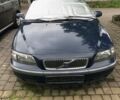Синий Вольво В70, объемом двигателя 2.4 л и пробегом 250 тыс. км за 2500 $, фото 1 на Automoto.ua