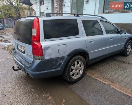 Синий Вольво В70, объемом двигателя 2.44 л и пробегом 190 тыс. км за 4490 $, фото 4 на Automoto.ua