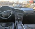 Синій Вольво V70, об'ємом двигуна 2.44 л та пробігом 190 тис. км за 4898 $, фото 4 на Automoto.ua
