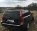 Синий Вольво В70, объемом двигателя 2.4 л и пробегом 350 тыс. км за 5500 $, фото 3 на Automoto.ua