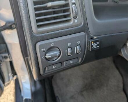 Синий Вольво В70, объемом двигателя 2.44 л и пробегом 190 тыс. км за 4490 $, фото 8 на Automoto.ua