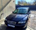 Синий Вольво В70, объемом двигателя 2.4 л и пробегом 205 тыс. км за 2750 $, фото 1 на Automoto.ua