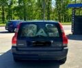 Синій Вольво V70, об'ємом двигуна 2.4 л та пробігом 440 тис. км за 2150 $, фото 2 на Automoto.ua