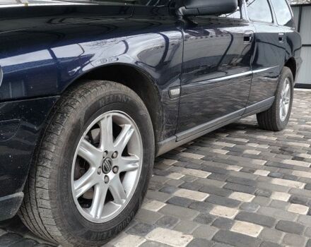 Синій Вольво V70, об'ємом двигуна 2.4 л та пробігом 377 тис. км за 6400 $, фото 3 на Automoto.ua