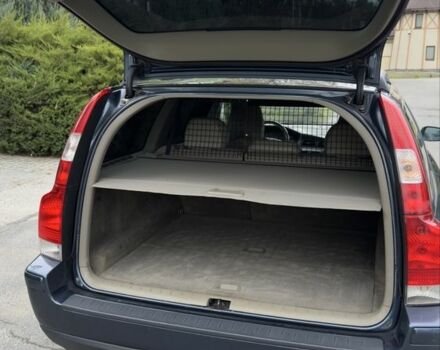 Вольво V70 2006 у Синельниковом на Automoto.ua Синій Вольво V70, об'ємом двигуна 2.4 л та пробігом 300 тис. км за 3190 $, фото 11 на Automoto.ua