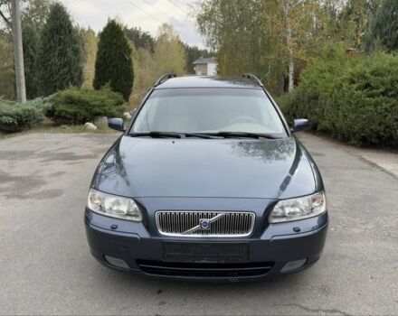 Вольво V70 2006 у Синельниковом на Automoto.ua Синій Вольво V70, об'ємом двигуна 2.4 л та пробігом 300 тис. км за 3190 $, фото 1 на Automoto.ua