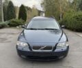 Вольво V70 2006 у Синельниковом на Automoto.ua Синій Вольво V70, об'ємом двигуна 2.4 л та пробігом 300 тис. км за 3190 $, фото 1 на Automoto.ua