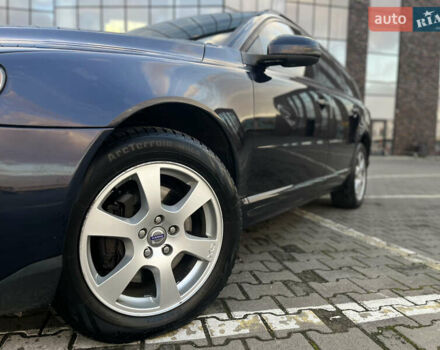 Синій Вольво V70, об'ємом двигуна 2.4 л та пробігом 390 тис. км за 7200 $, фото 2 на Automoto.ua