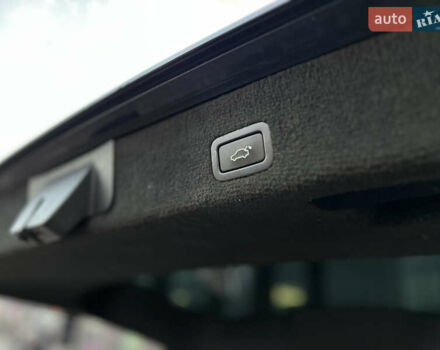 Синій Вольво V70, об'ємом двигуна 2.4 л та пробігом 390 тис. км за 7200 $, фото 42 на Automoto.ua