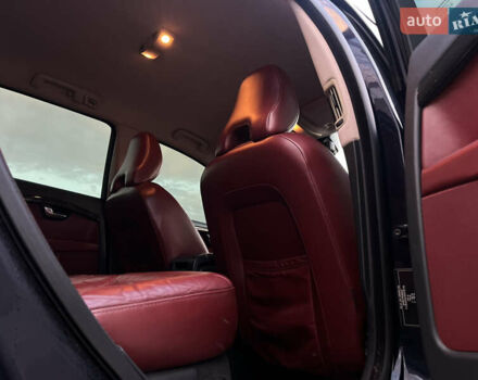 Синій Вольво V70, об'ємом двигуна 2.4 л та пробігом 390 тис. км за 7200 $, фото 28 на Automoto.ua