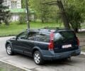 Синий Вольво В70, объемом двигателя 0 л и пробегом 300 тыс. км за 3800 $, фото 2 на Automoto.ua