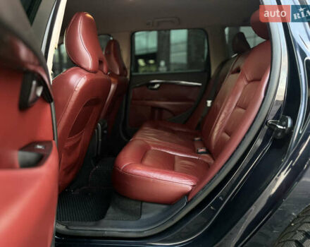 Синій Вольво V70, об'ємом двигуна 2.4 л та пробігом 390 тис. км за 7200 $, фото 25 на Automoto.ua