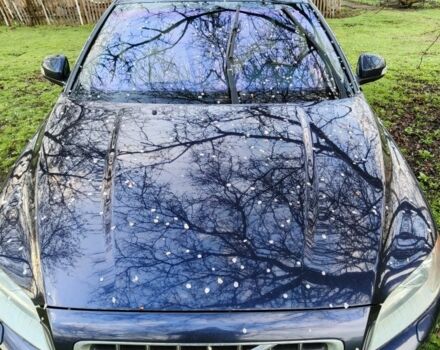 Синий Вольво В70, объемом двигателя 2.4 л и пробегом 373 тыс. км за 6150 $, фото 3 на Automoto.ua