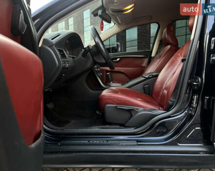 Синій Вольво V70, об'ємом двигуна 2.4 л та пробігом 390 тис. км за 7200 $, фото 19 на Automoto.ua