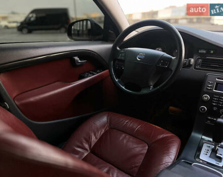 Синій Вольво V70, об'ємом двигуна 2.4 л та пробігом 390 тис. км за 7200 $, фото 33 на Automoto.ua