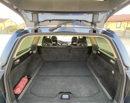 Синий Вольво В70, объемом двигателя 2.4 л и пробегом 360 тыс. км за 7500 $, фото 2 на Automoto.ua