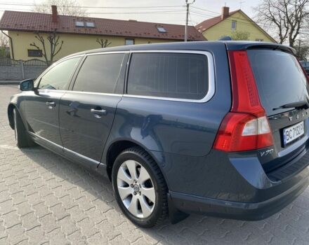 Синий Вольво В70, объемом двигателя 2.4 л и пробегом 360 тыс. км за 7500 $, фото 6 на Automoto.ua