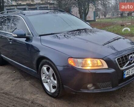 Синий Вольво В70, объемом двигателя 1.56 л и пробегом 275 тыс. км за 10500 $, фото 2 на Automoto.ua