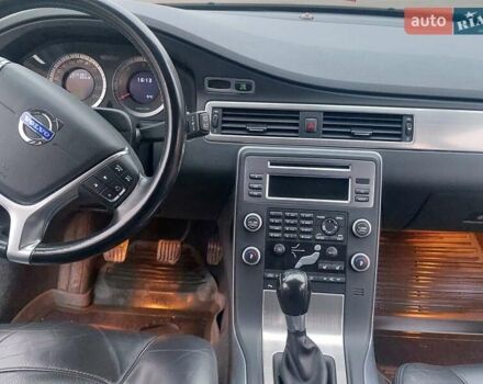 Синий Вольво В70, объемом двигателя 1.56 л и пробегом 200 тыс. км за 7300 $, фото 17 на Automoto.ua