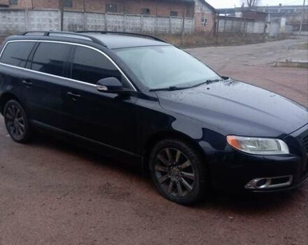 Синій Вольво V70, об'ємом двигуна 2.4 л та пробігом 320 тис. км за 10500 $, фото 1 на Automoto.ua