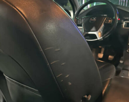 Синий Вольво В70, объемом двигателя 1.56 л и пробегом 224 тыс. км за 7500 $, фото 9 на Automoto.ua