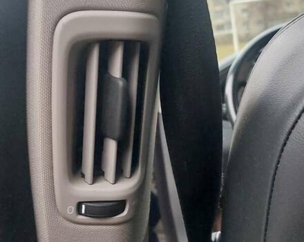 Синий Вольво В70, объемом двигателя 1.56 л и пробегом 200 тыс. км за 7300 $, фото 12 на Automoto.ua