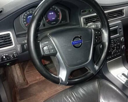 Синій Вольво V70, об'ємом двигуна 2.4 л та пробігом 320 тис. км за 10500 $, фото 3 на Automoto.ua