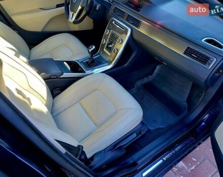 Синій Вольво V70, об'ємом двигуна 2 л та пробігом 232 тис. км за 14444 $, фото 28 на Automoto.ua