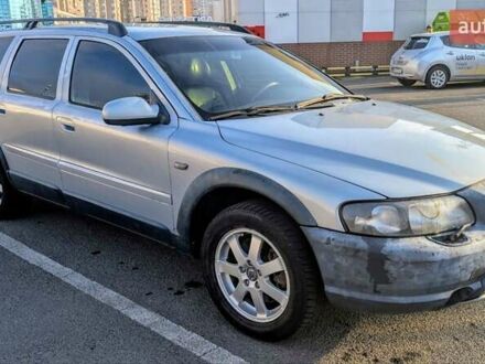 Вольво В70 2002 в Одессе на Automoto.ua Синий Вольво В70, объемом двигателя 2.44 л и пробегом 190 тыс. км за 4898 $, фото 1 на Automoto.ua