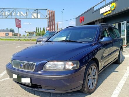 Синій Вольво V70, об'ємом двигуна 2.4 л та пробігом 400 тис. км за 2900 $, фото 1 на Automoto.ua