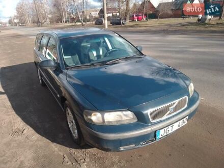 Вольво V70 2003 у Ромнах на Automoto.ua Синій Вольво V70, об'ємом двигуна 2.4 л та пробігом 413 тис. км за 2300 $, фото 1 на Automoto.ua