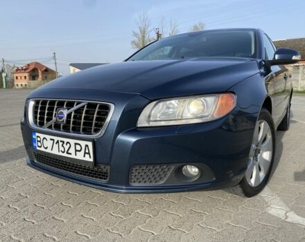 Синій Вольво V70, об'ємом двигуна 2.4 л та пробігом 360 тис. км за 7300 $, фото 1 на Automoto.ua