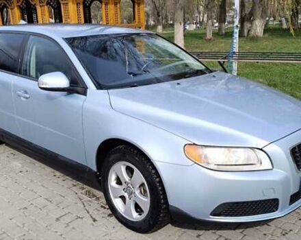 Синій Вольво V70, об'ємом двигуна 2 л та пробігом 276 тис. км за 8500 $, фото 1 на Automoto.ua