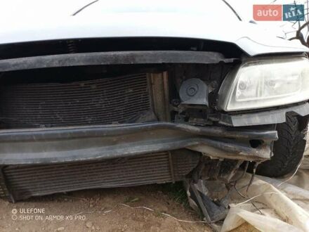 Синий Вольво В70, объемом двигателя 1.56 л и пробегом 253 тыс. км за 4000 $, фото 1 на Automoto.ua