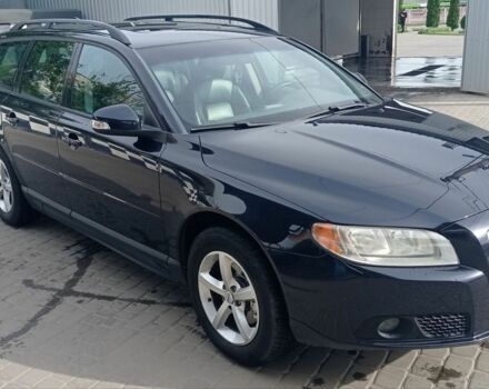 Синій Вольво V70, об'ємом двигуна 2 л та пробігом 245 тис. км за 8100 $, фото 1 на Automoto.ua