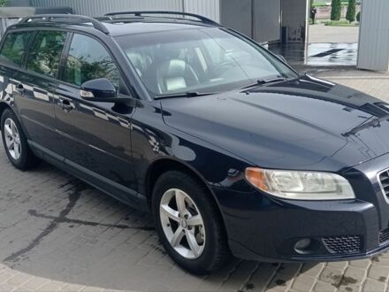 Синій Вольво V70, об'ємом двигуна 2 л та пробігом 245 тис. км за 8700 $, фото 1 на Automoto.ua