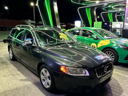 Синий Вольво В70, объемом двигателя 1.56 л и пробегом 224 тыс. км за 7500 $, фото 1 на Automoto.ua