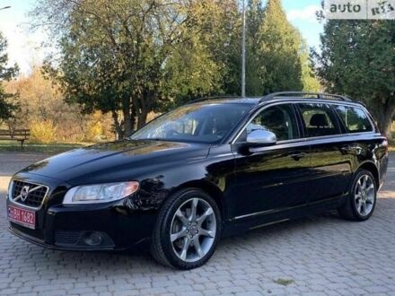 Вольво В70 2010 в Залещиках на Automoto.ua Синий Вольво В70, объемом двигателя 2.4 л и пробегом 270 тыс. км за 12000 $, фото 1 на Automoto.ua