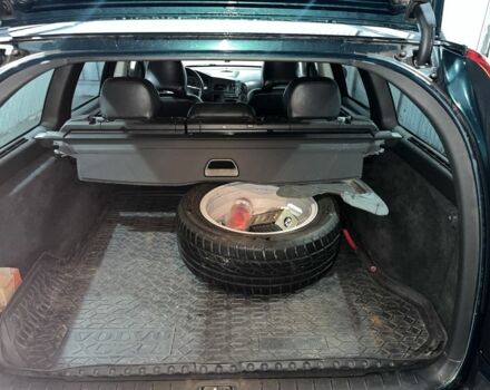 Зелений Вольво V70, об'ємом двигуна 2.4 л та пробігом 3 тис. км за 4500 $, фото 7 на Automoto.ua