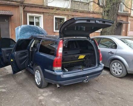 Зеленый Вольво В70, объемом двигателя 2.4 л и пробегом 380 тыс. км за 4500 $, фото 15 на Automoto.ua