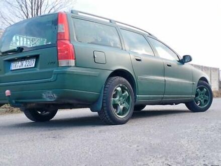 Вольво V70 2001 у Ковель на Automoto.ua Зелений Вольво V70, об'ємом двигуна 2.43 л та пробігом 398 тис. км за 2163 $, фото 1 на Automoto.ua