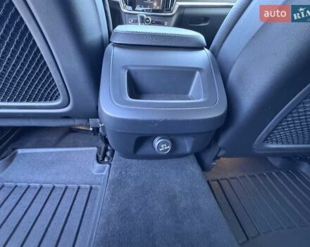 Белый Вольво В90, объемом двигателя 2 л и пробегом 242 тыс. км за 26300 $, фото 61 на Automoto.ua