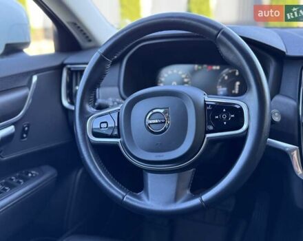 Белый Вольво В90, объемом двигателя 2 л и пробегом 242 тыс. км за 26300 $, фото 44 на Automoto.ua