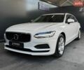 Белый Вольво В90, объемом двигателя 2 л и пробегом 239 тыс. км за 17900 $, фото 2 на Automoto.ua