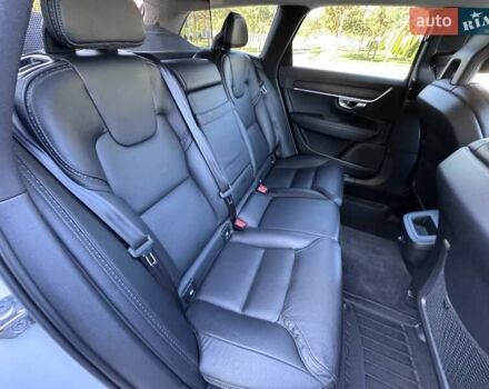 Белый Вольво В90, объемом двигателя 2 л и пробегом 242 тыс. км за 26300 $, фото 57 на Automoto.ua