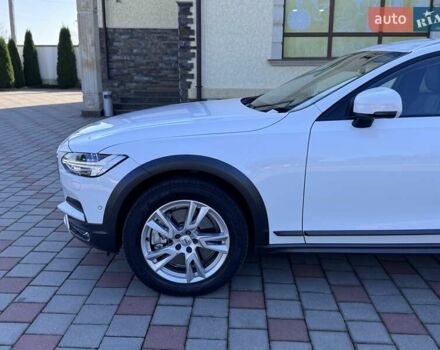 Белый Вольво В90, объемом двигателя 2 л и пробегом 242 тыс. км за 26300 $, фото 32 на Automoto.ua