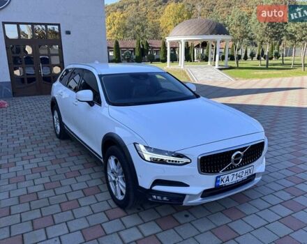 Белый Вольво В90, объемом двигателя 2 л и пробегом 242 тыс. км за 26300 $, фото 18 на Automoto.ua