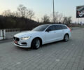 Білий Вольво В90, об'ємом двигуна 1.97 л та пробігом 299 тис. км за 17999 $, фото 10 на Automoto.ua