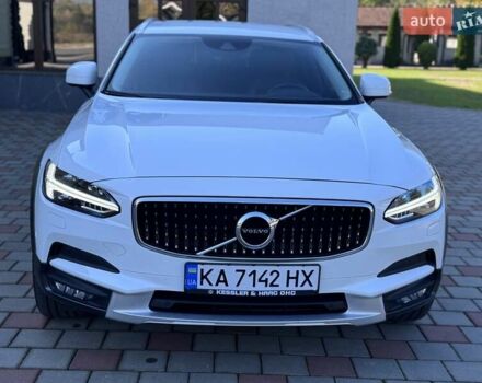 Белый Вольво В90, объемом двигателя 2 л и пробегом 242 тыс. км за 26300 $, фото 20 на Automoto.ua