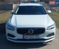 Белый Вольво В90, объемом двигателя 1.97 л и пробегом 150 тыс. км за 25200 $, фото 1 на Automoto.ua